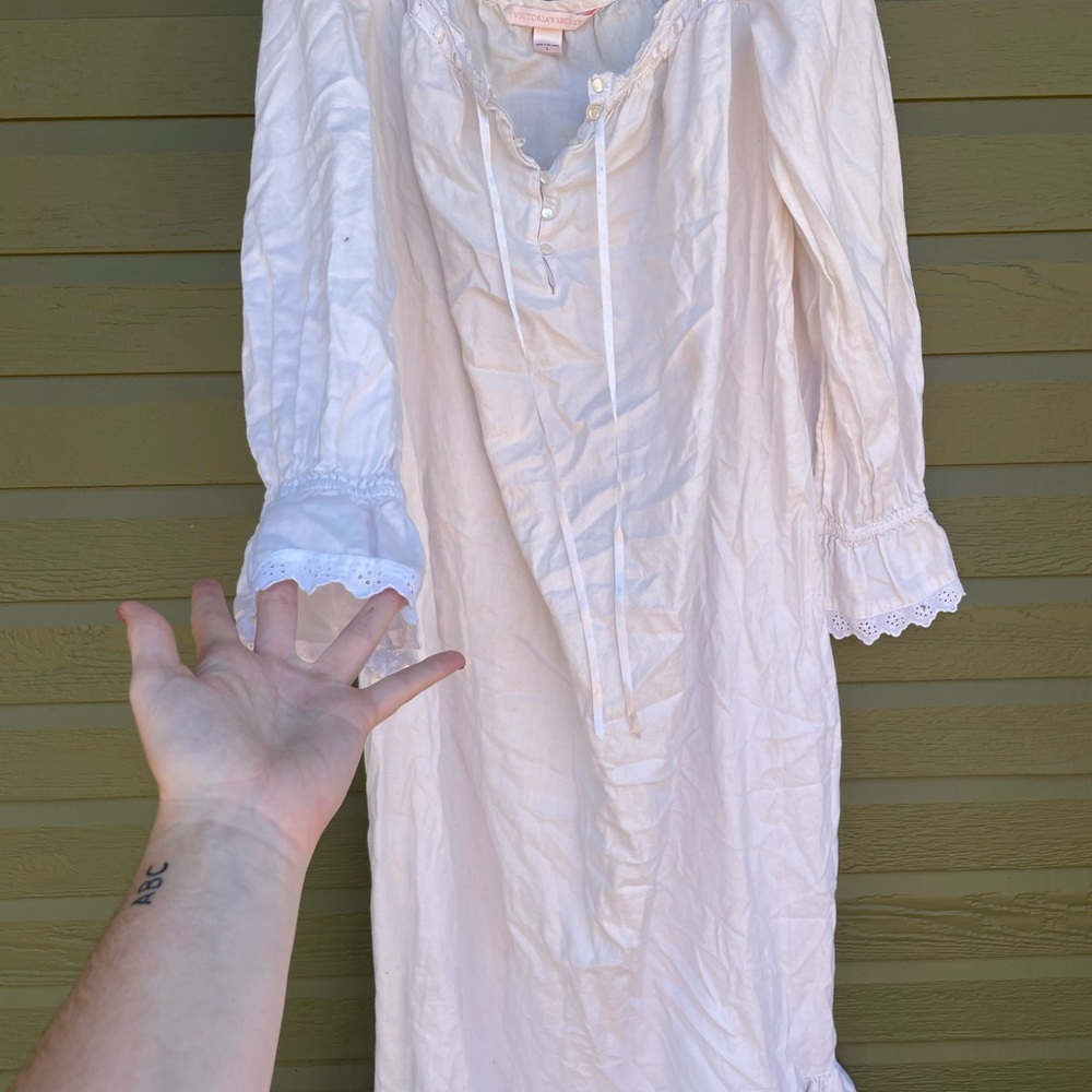 Victorias Secret Country Collection Nightgown - Picture 2 of 3